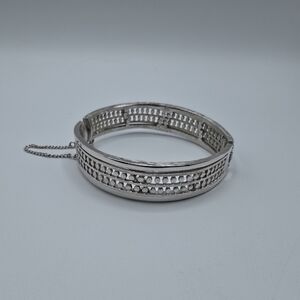 VTG Corocraft Signed Silver Tone Hinged Bangle Bracelet Open Work Safety Chain